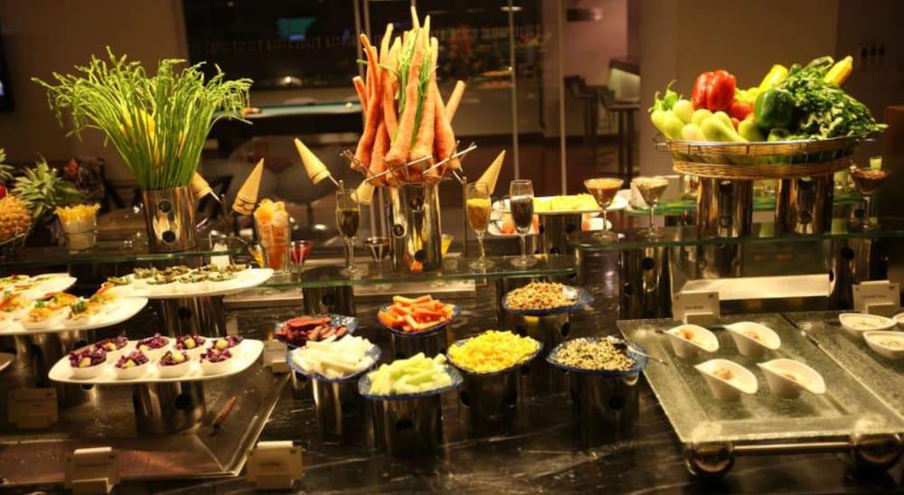 Keys Prima By Lemon Tree Hotels, Pimpri, Pune Exterior photo