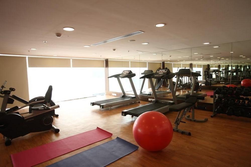 Keys Prima By Lemon Tree Hotels, Pimpri, Pune Exterior photo