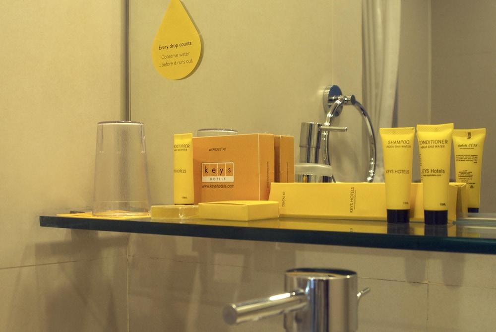 Keys Prima By Lemon Tree Hotels, Pimpri, Pune Exterior photo