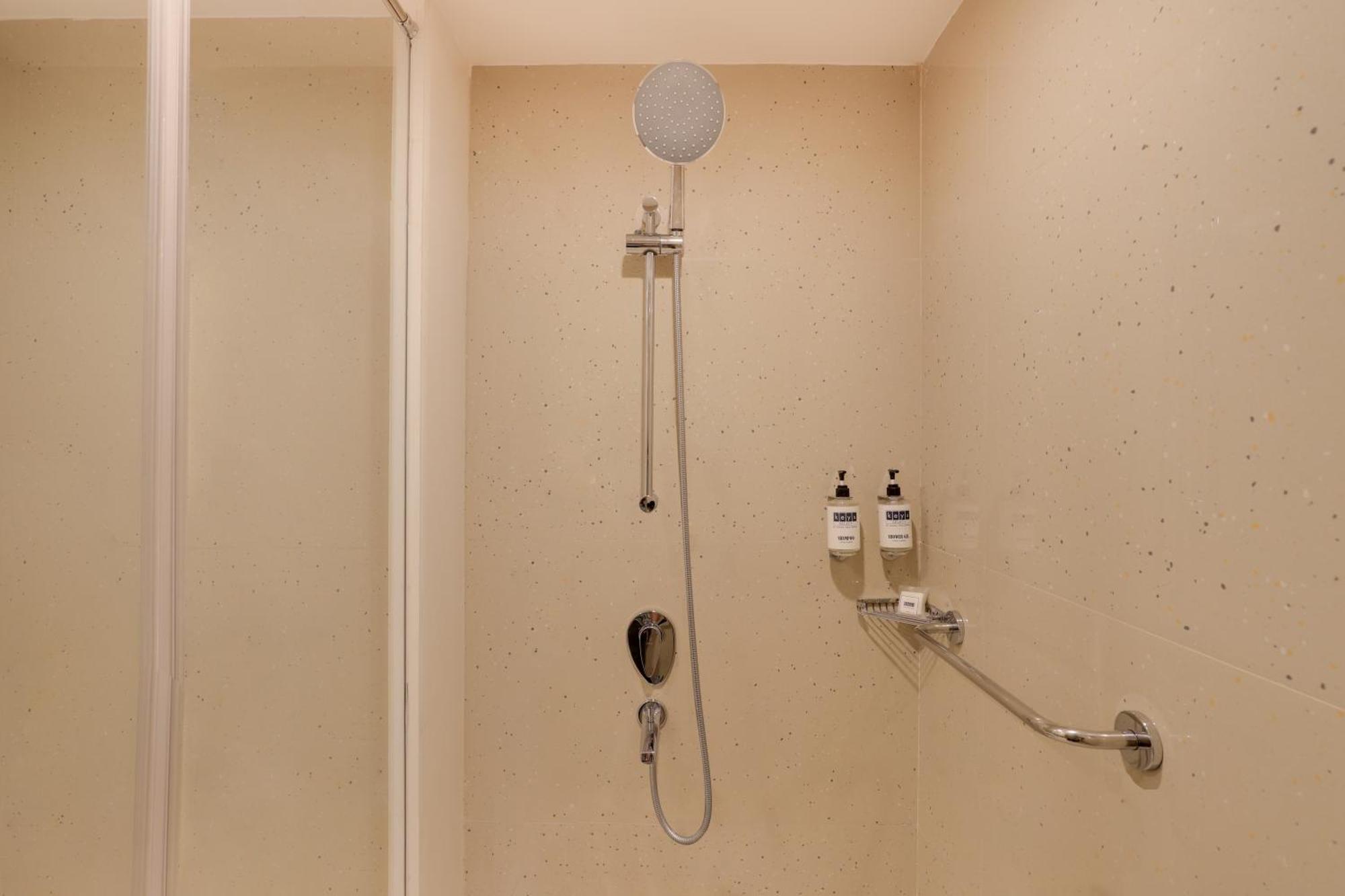 Keys Prima By Lemon Tree Hotels, Pimpri, Pune Exterior photo