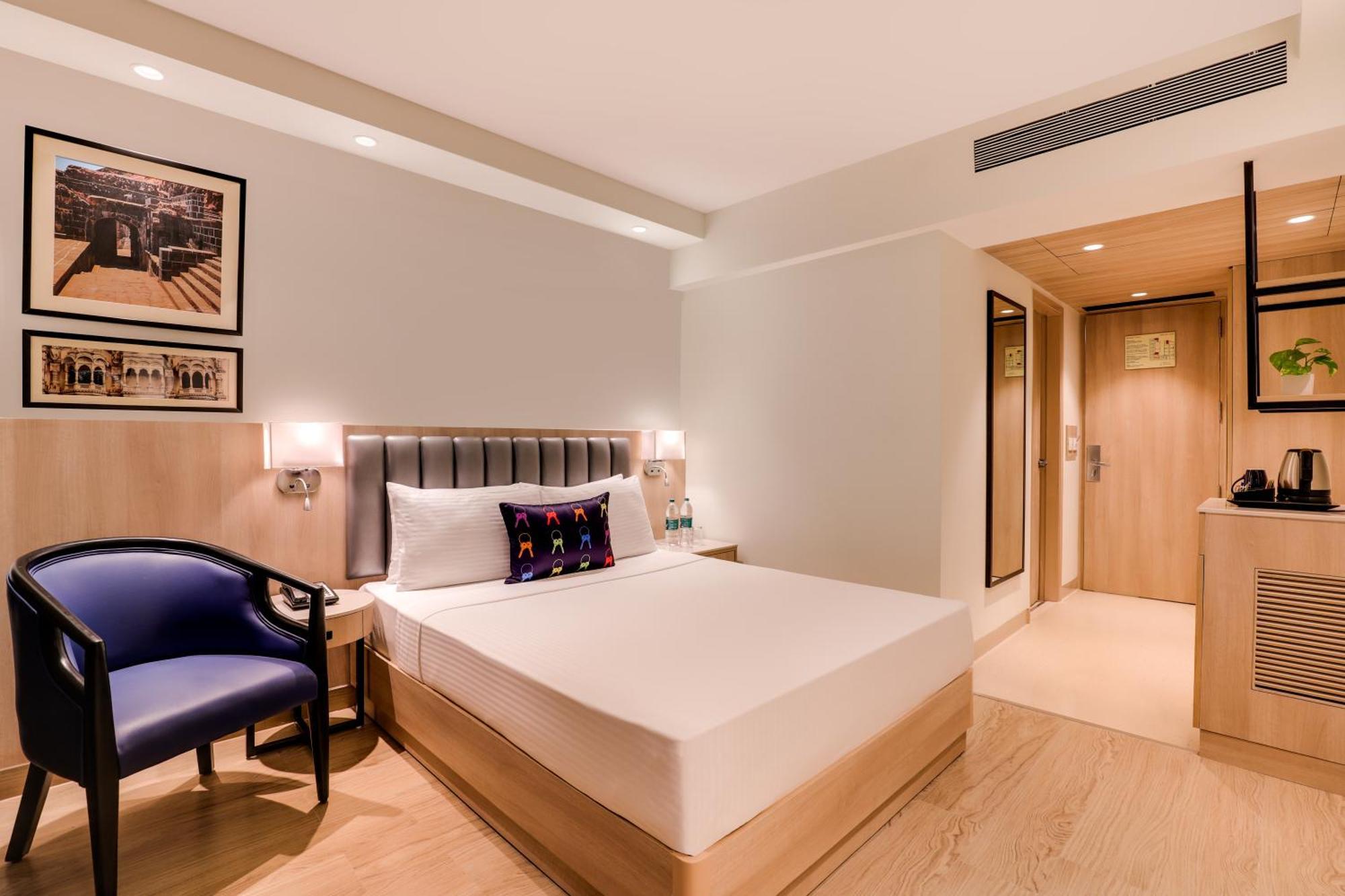 Keys Prima By Lemon Tree Hotels, Pimpri, Pune Exterior photo