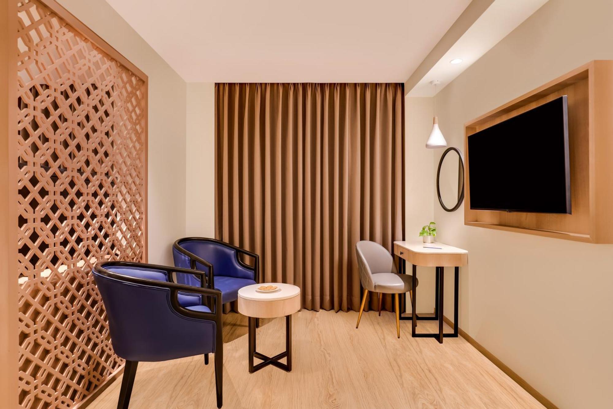 Keys Prima By Lemon Tree Hotels, Pimpri, Pune Exterior photo