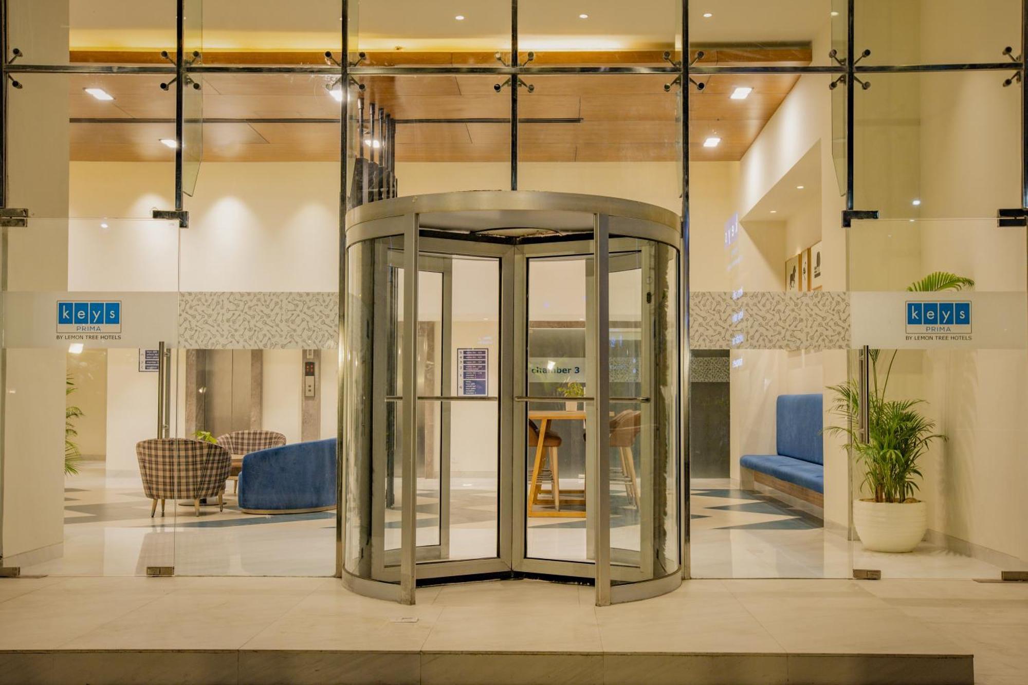 Keys Prima By Lemon Tree Hotels, Pimpri, Pune Exterior photo