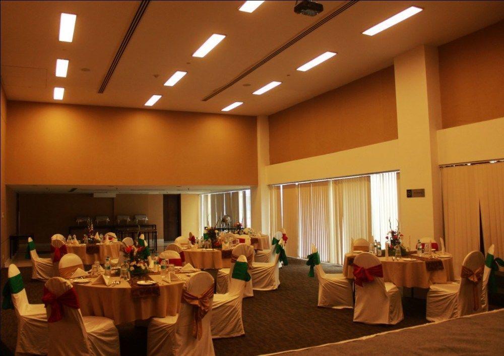 Keys Prima By Lemon Tree Hotels, Pimpri, Pune Exterior photo